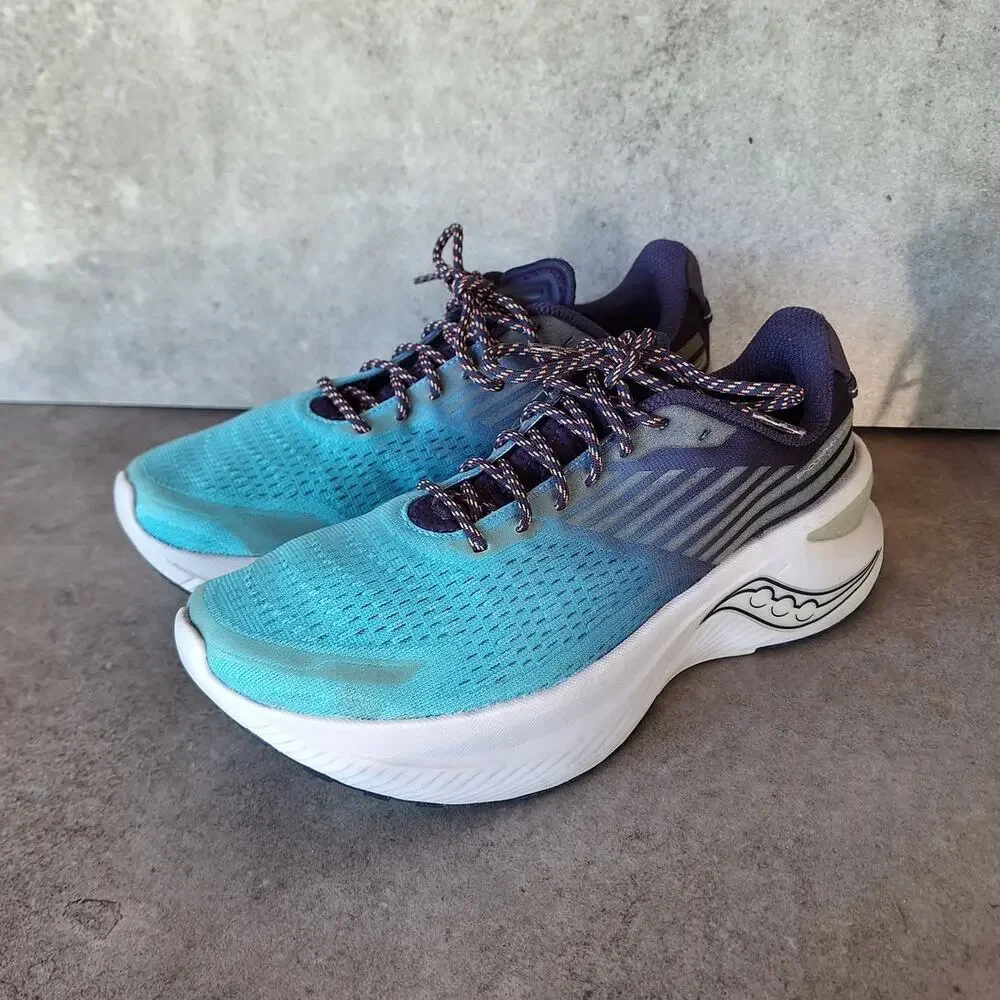 Saucony Women's Endorphin Shift 3 8.5 blue ombre running shoes sneakers athletic